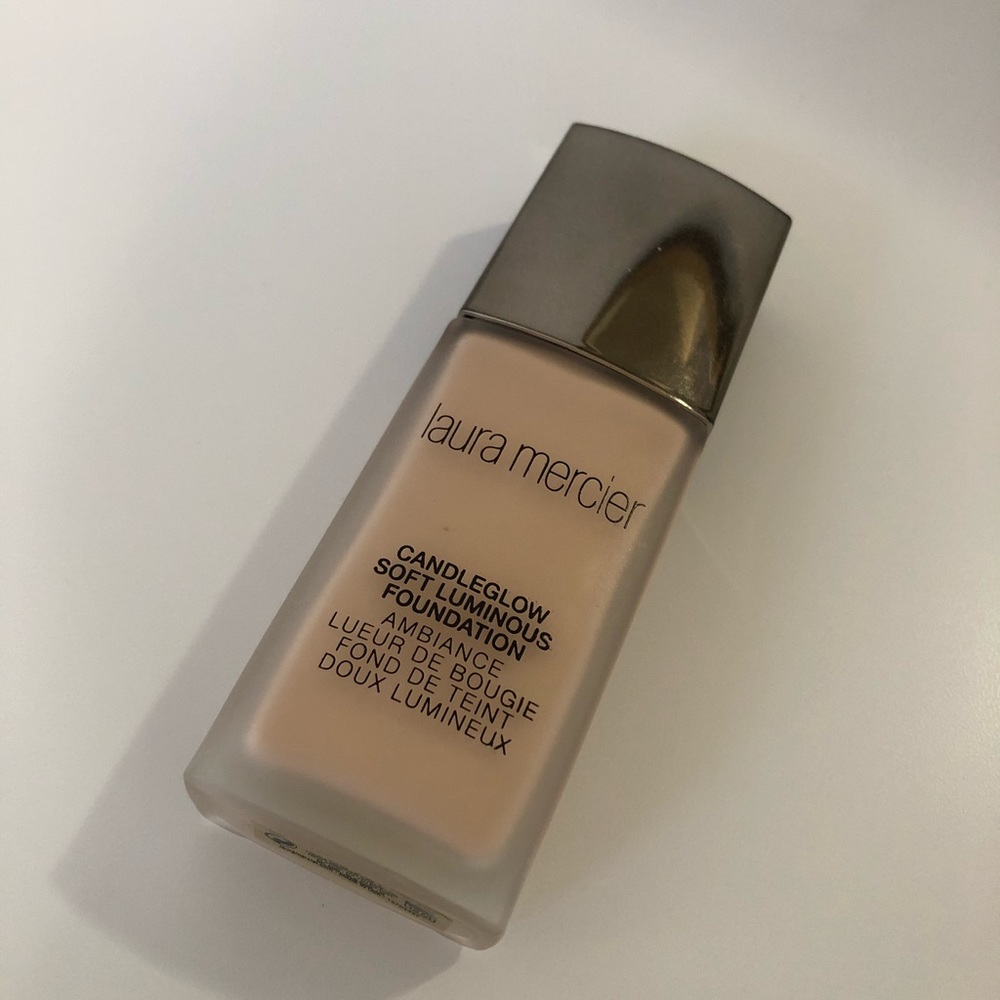 Laura Mercier candleglow foundation